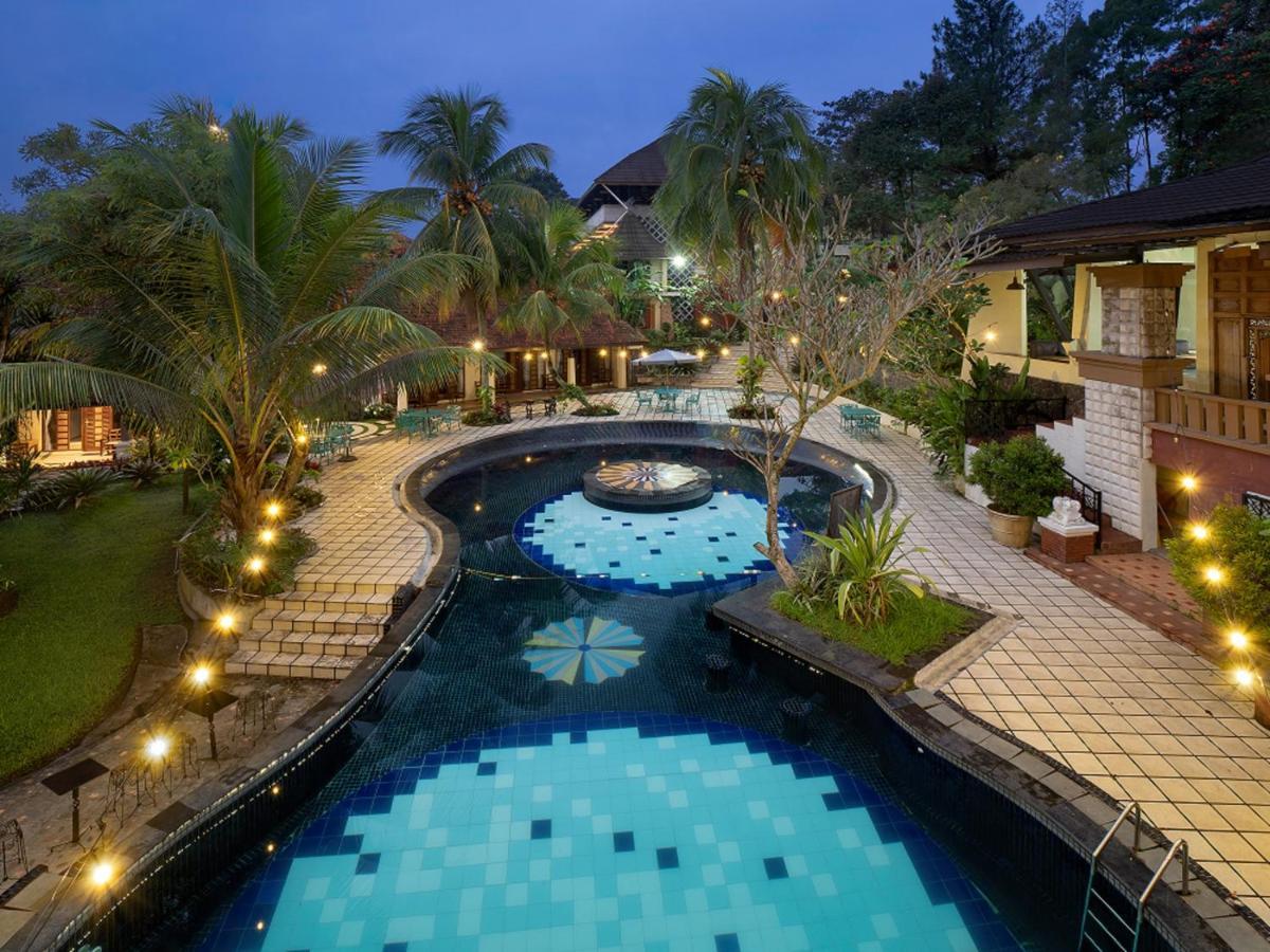 The Village Resort Bogor By Waringin Hospitality Exterior photo